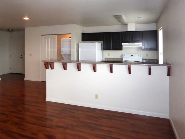Kitchen - 239 W Cedar St