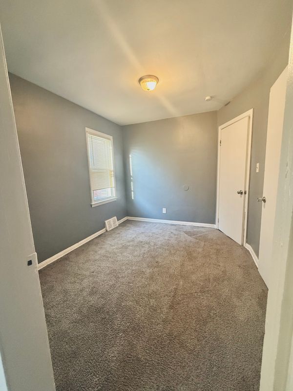 Foto del edificio - 7633 Fielding St