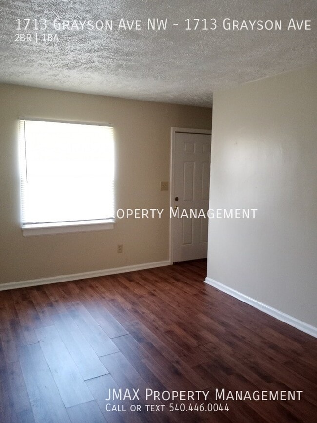 Foto del edificio - 1713 Grayson Ave NW