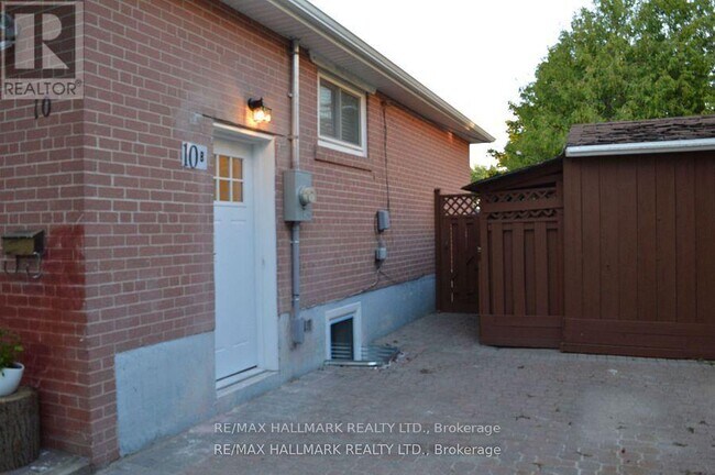 Building Photo - 10 Johnson Rd