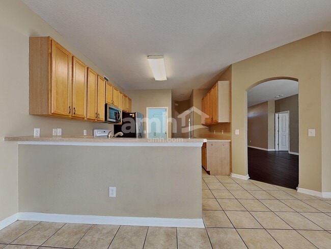 Building Photo - 1531 Kish Blvd