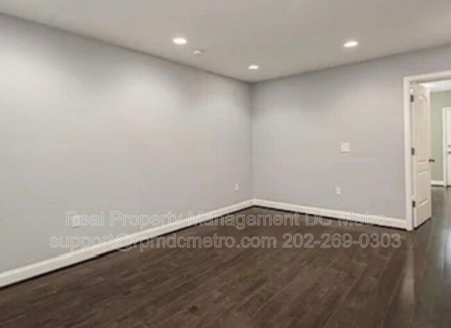 Foto del edificio - 1232 16th St NE
