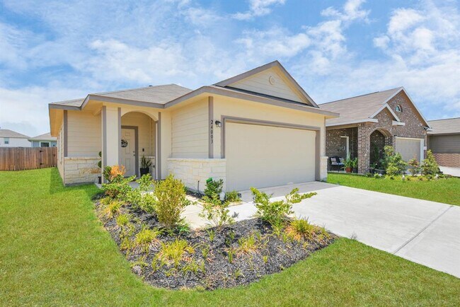 Building Photo - 24003 Farmstead Dr