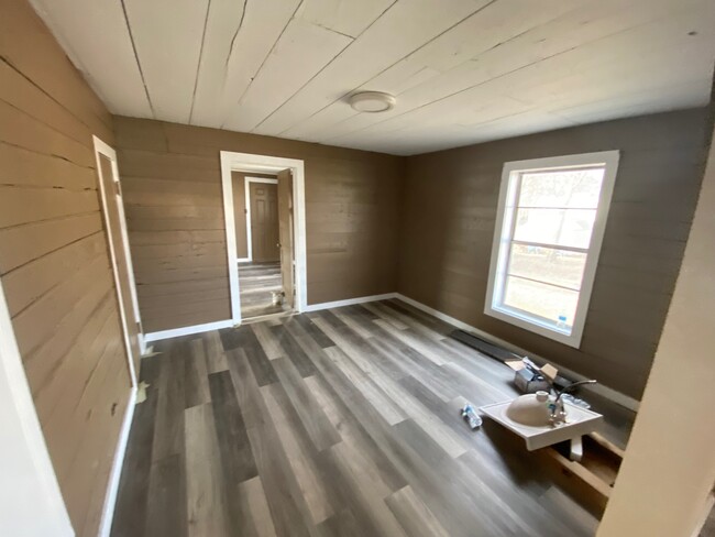 Building Photo - 3709 TX-91