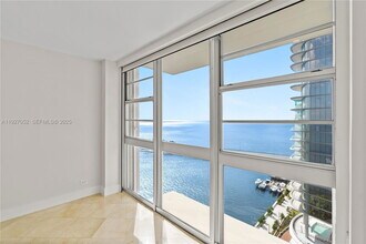 Building Photo - 2451 Brickell Ave