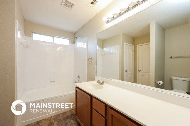 Foto del edificio - 10211 Round Rock Way