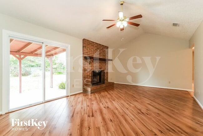 Building Photo - 12122 Cheyenne Trail