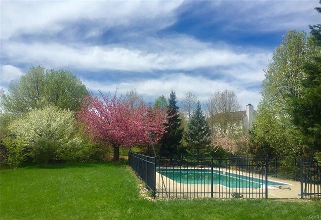 Building Photo - 2500 Bruen Ln