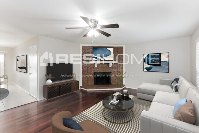 Foto del edificio - 2222 E Crosby Road