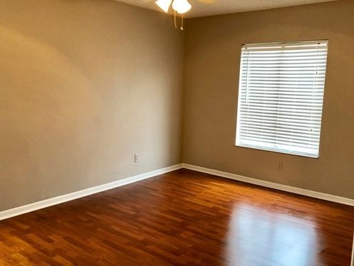 Building Photo - Sanford - 2 Bedroom 2 Bathroom - 1075.00