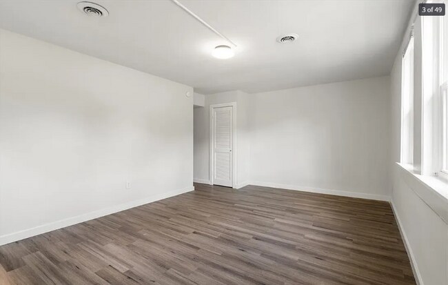 Foto del edificio - 731 Cameron St