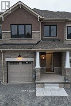 Building Photo - 54 Rowlock St
