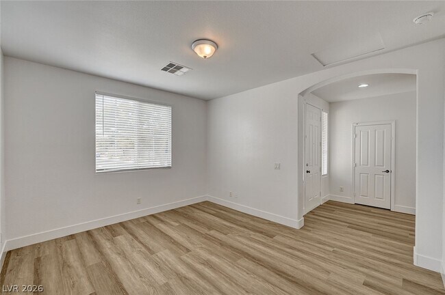 Foto del edificio - 9226 Horseshoe Basin Ave