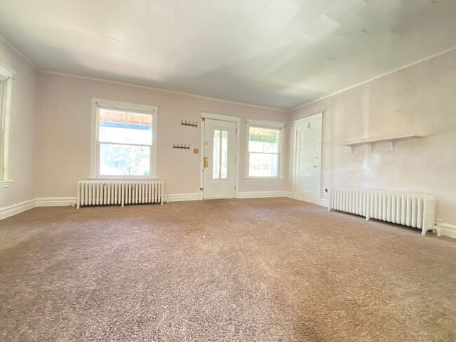 Building Photo - 2BD/1BA In Hammond