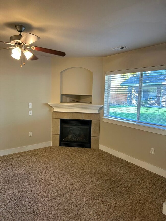Building Photo - 9965 W Rosecroft Ct