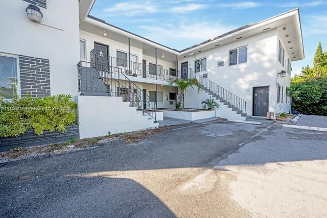 Foto del edificio - 520 NE 82nd Terrace