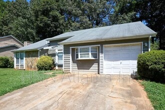 Building Photo - 3882 Springleaf Point