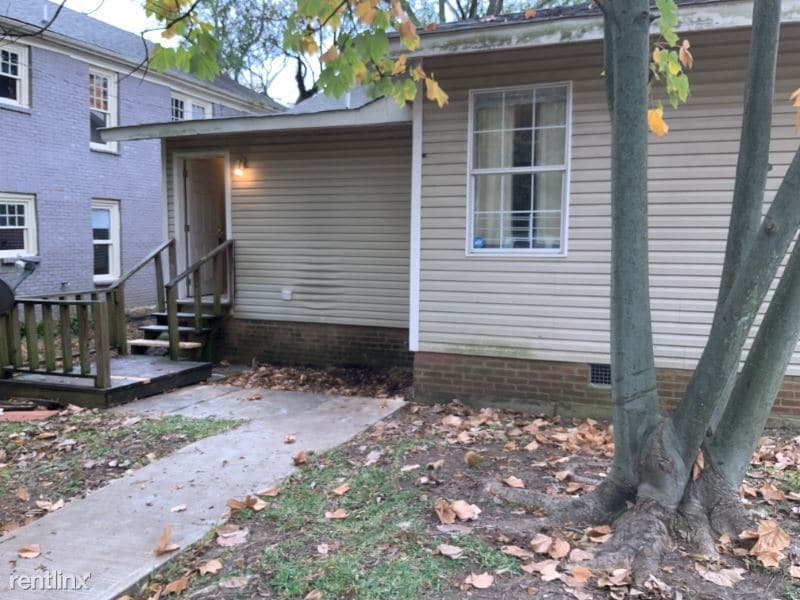 Foto del edificio - 3 br, 2 bath House - 946 Harding St.