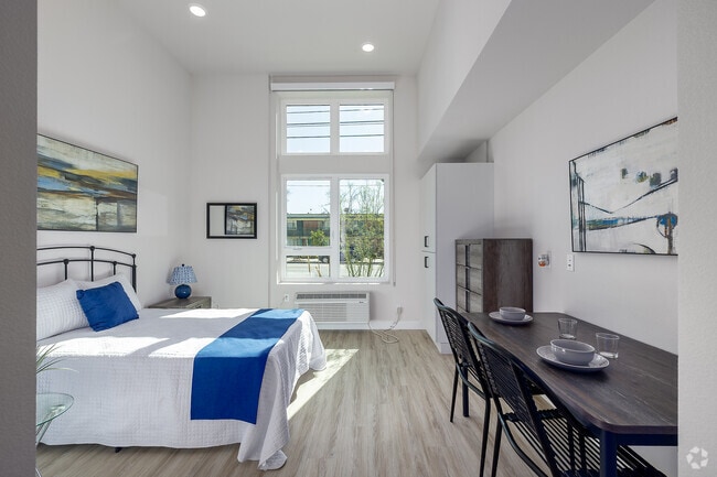 Interior Photo - The Parkline