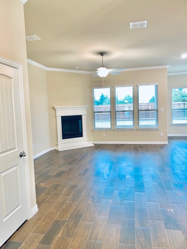 Foto del edificio - 622 Devonshire Ln