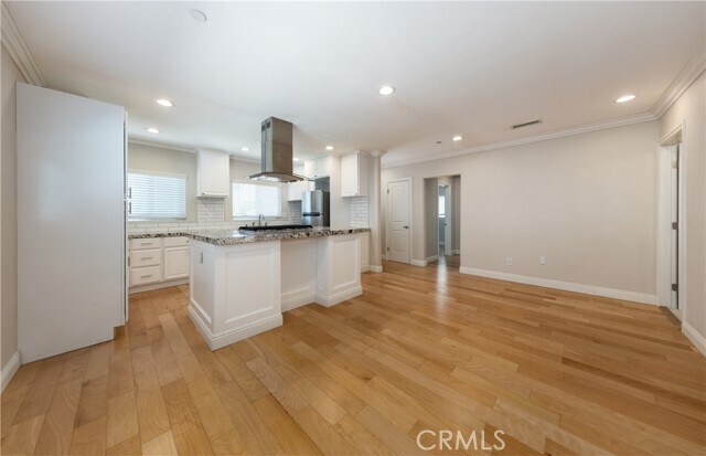 Foto del edificio - 25461 Cole St