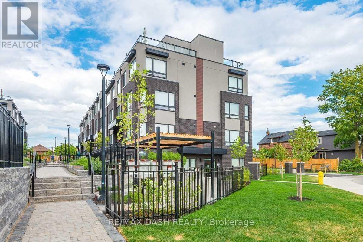 Primary Photo - 1100-1100 Briar Hill Ave