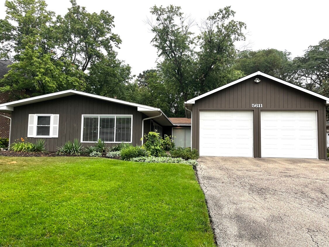 Foto principal - 5611 S Quincy St