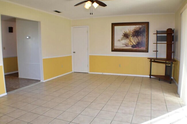 Foto del edificio - 3b/2Bth Home