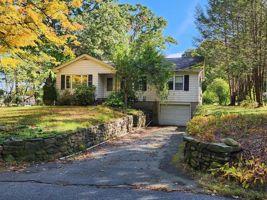 10 Mt Pleasant St, Westborough, MA 01581 House Rental in Westborough