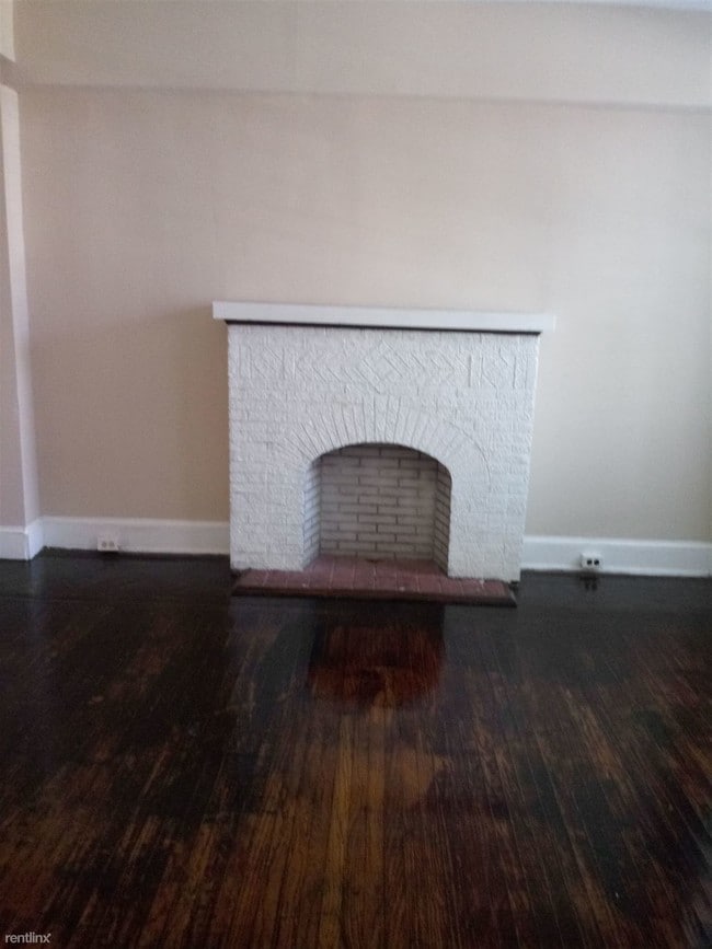 Building Photo - 4 br, 1 bath House - 2533 Loyola Southway