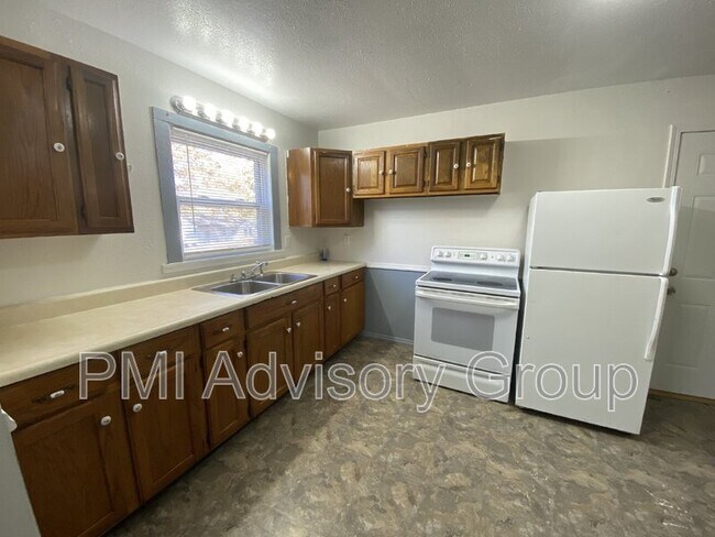 Foto del edificio - 3136 SE Fremont St