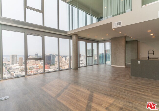 Foto del edificio - 601 Eleventh Ave