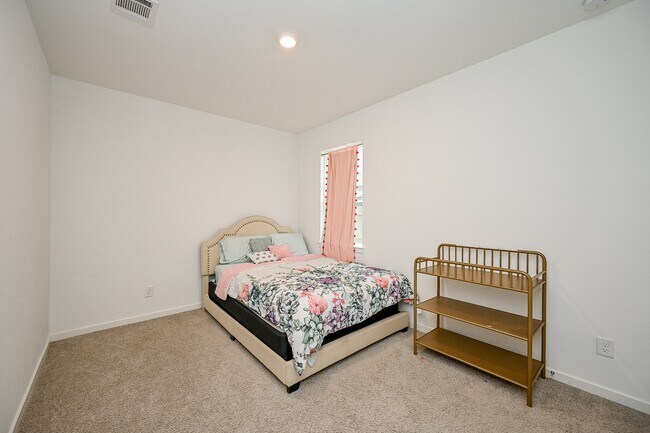 Foto del edificio - 21014 Vancherry Dr