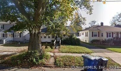 Primary Photo - 15 Arden St
