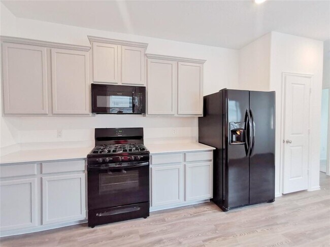 Building Photo - 5818 Dry Brush Pl