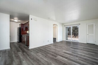 Building Photo - 5252 Orange Ave