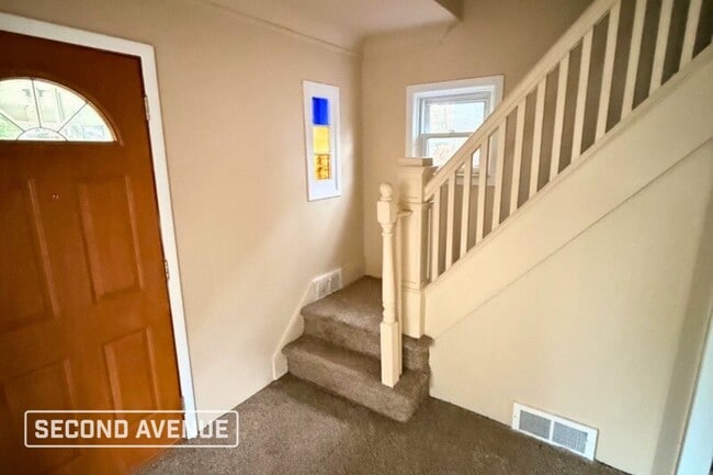 Building Photo - 1168 Champaign Rd