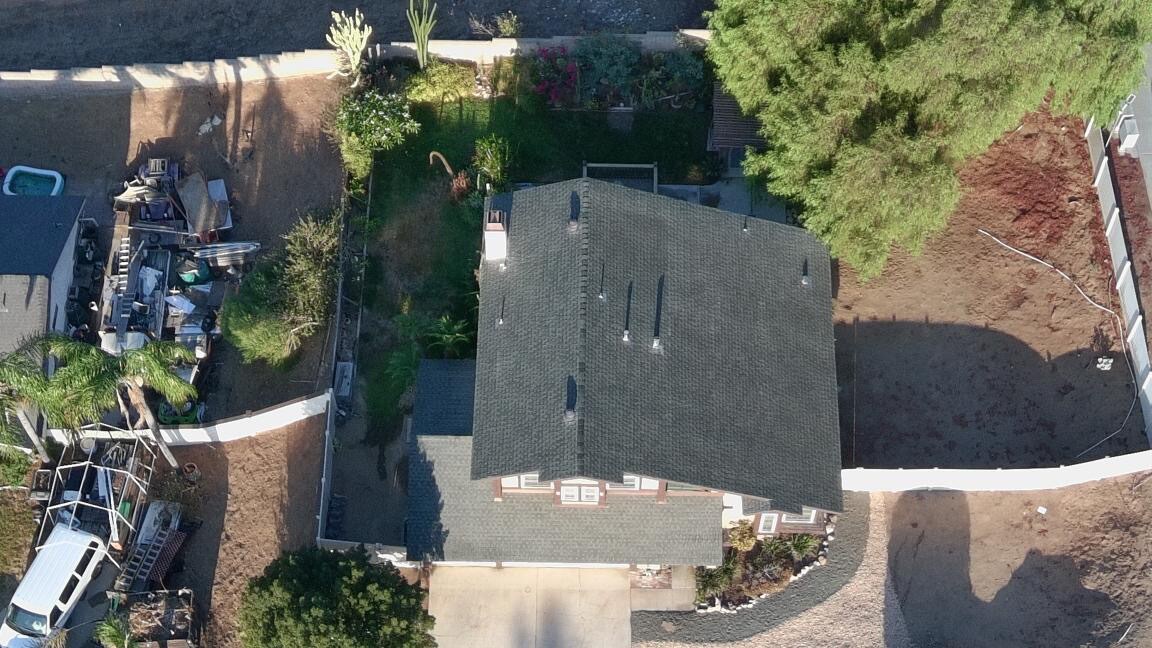 Foto del edificio - 5947 Helmcrest Dr