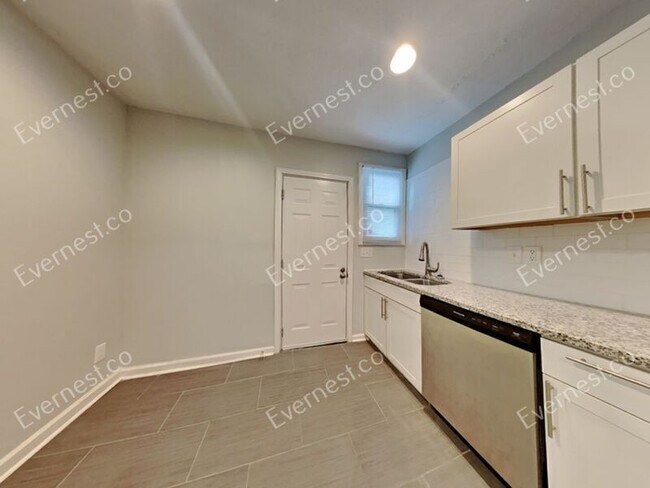 Foto del edificio - 1266 Byewood Ln SW