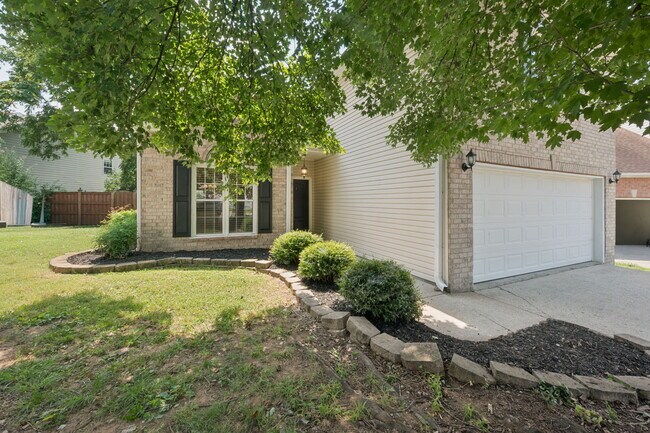 Foto del edificio - 2741 Rosedale Pl