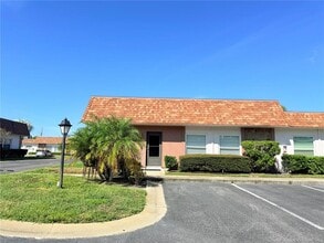 Building Photo - 6125 Chesham Dr