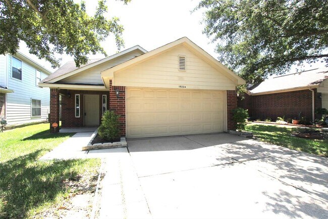 Building Photo - 15224 Sheffield Terrace