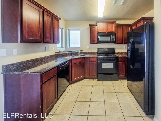 Building Photo - 3 br, 2.5 bath House - 7253 Copper Canyon Dr