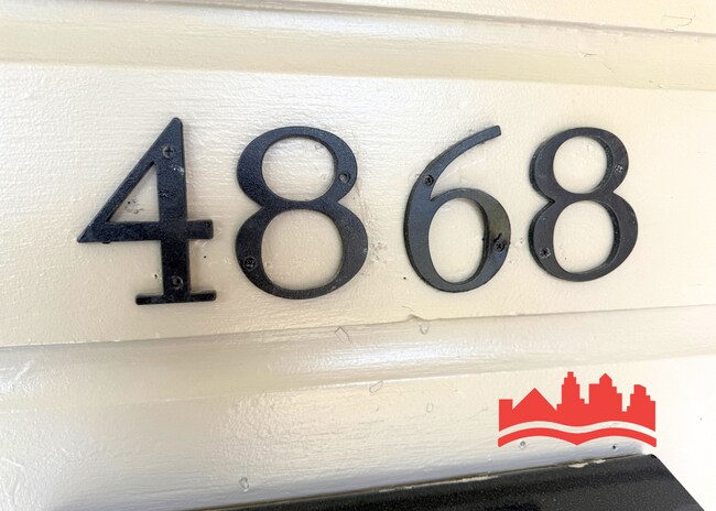 Foto del edificio - 4868 McCrory Ave