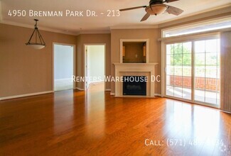 Building Photo - 4950 Brenman Park Dr