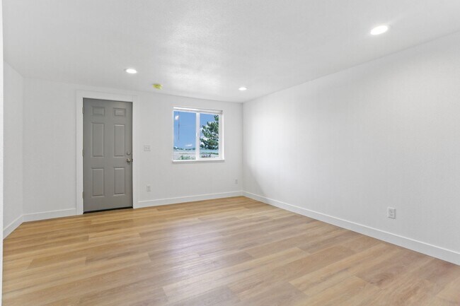 Foto del edificio - Freshly Remodeled Studio!