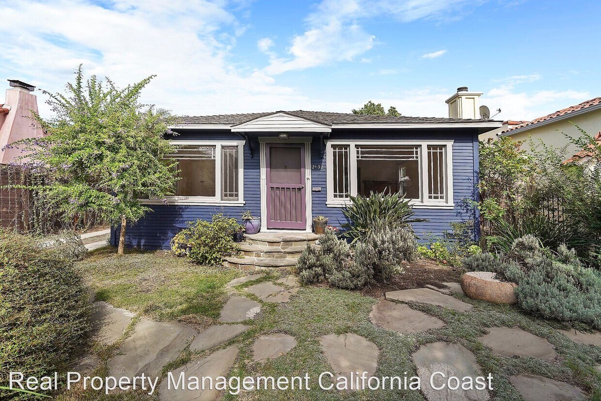 2 br, 1 bath House 2132 Glencoe Avenue House Rental in Los Angeles