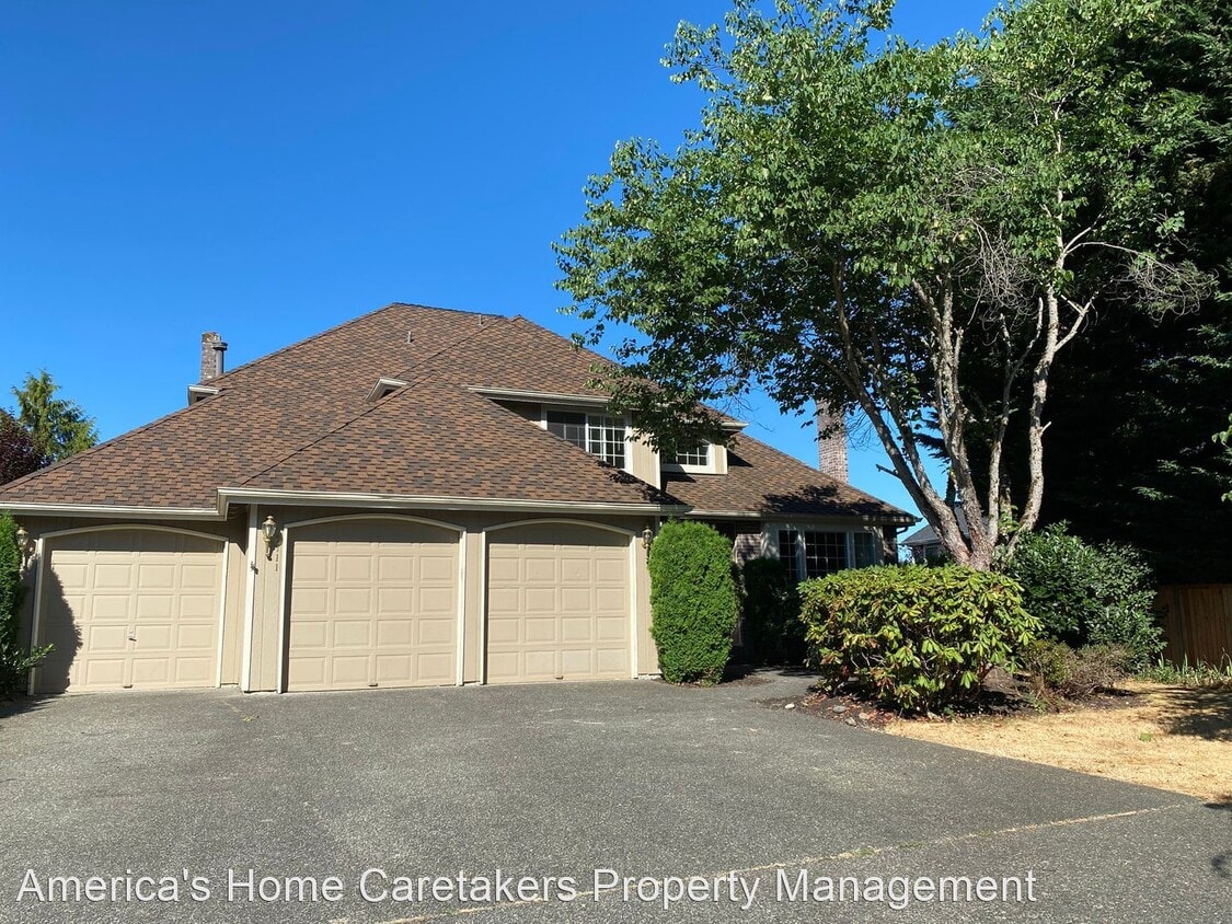 5 br, 2.5 bath House 2711 232nd Pl. SE House for Rent in Issaquah