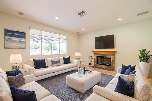 Foto del edificio - 25755 Hood Way