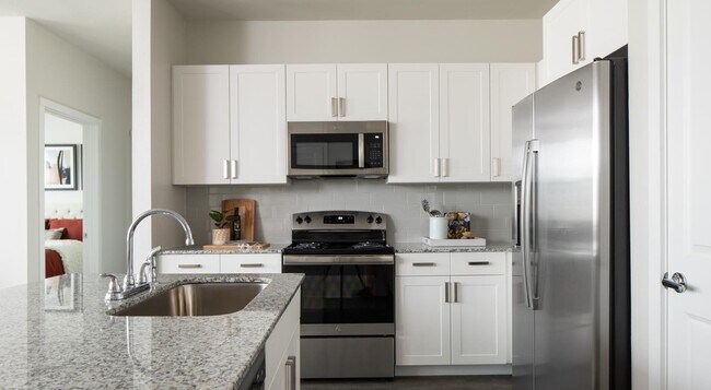 Foto del edificio - 12111 S Main St